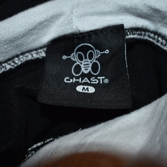 Gotham City Wayne  Enterprises Sweater - Picture 3 of 3